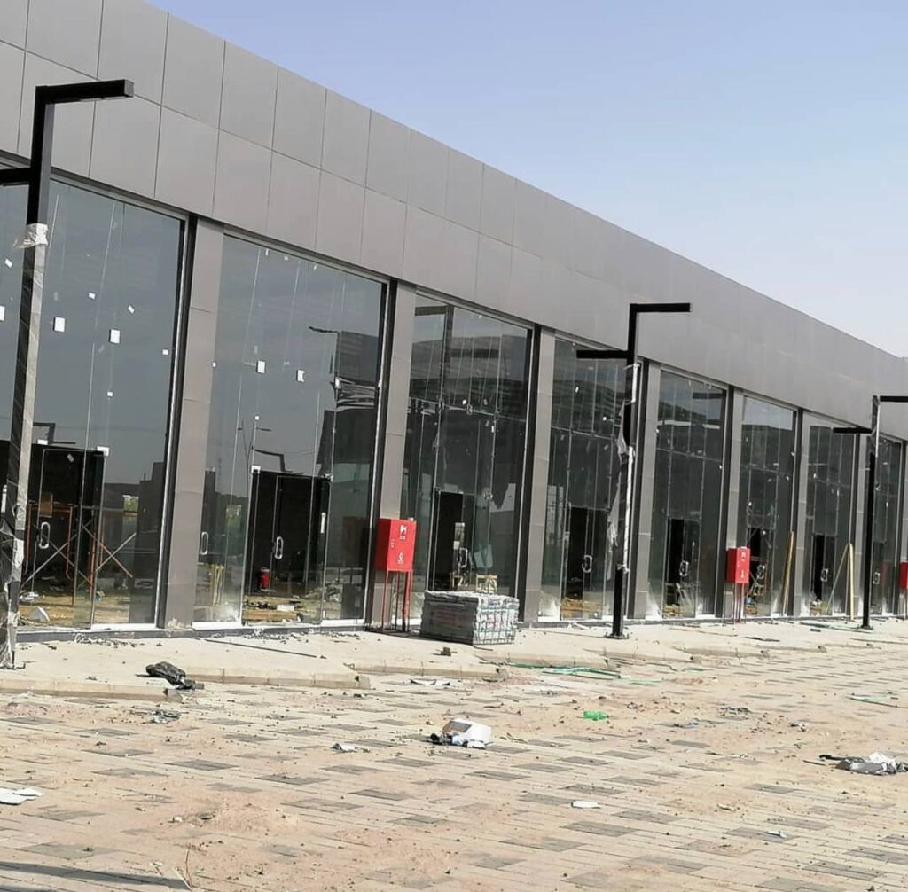 زجاج سكريت احد المسارحه جازان واجهات سكريت ابواب زجاج والمنيوم