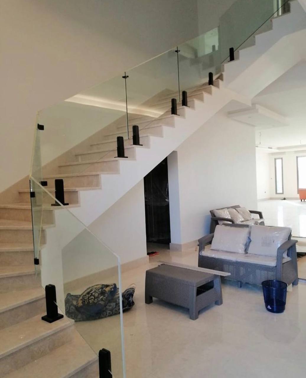 زجاج سكريت الدمام افضل شركة تركيب زجاج في الدمام شاورات زجاج مكاتب زجاج زجاج محلات درابزين زجاج اتصل الان