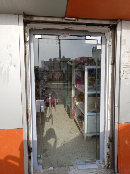 باب زجاج جازان باب زجاج صامطة باب زجاج صبيا ابواب زجاج بيش ابواب زجاج سكريت جيزان باب قزاز باب جزاز صامطة